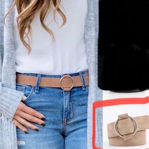 NWOT - O- Ring Belt - camel color (circled)